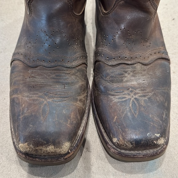 Double H Brown Leather Cowboy Boots with Embroidered Design - Picture 3 of 6